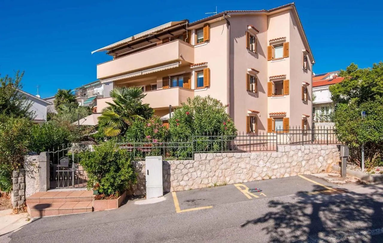 Apartment In Malinska Insel Krk 13004